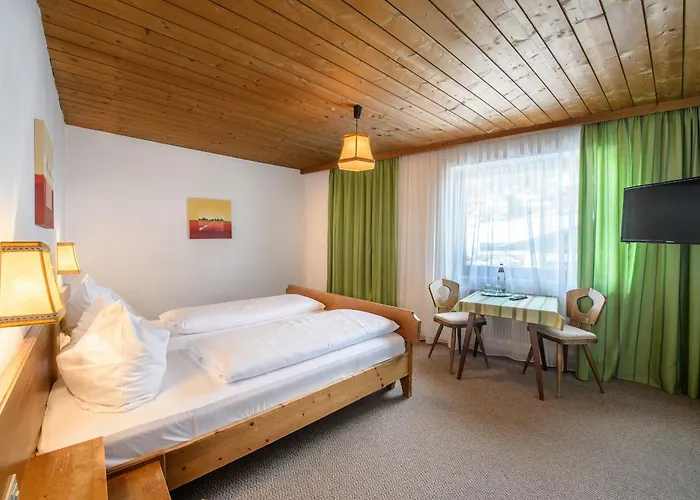 Baerenwirth - & Restaurant 酒店