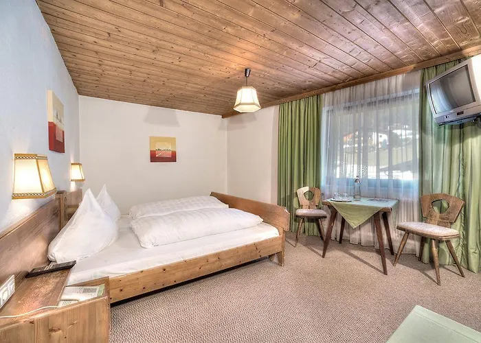 Baerenwirth - & Restaurant ホテル