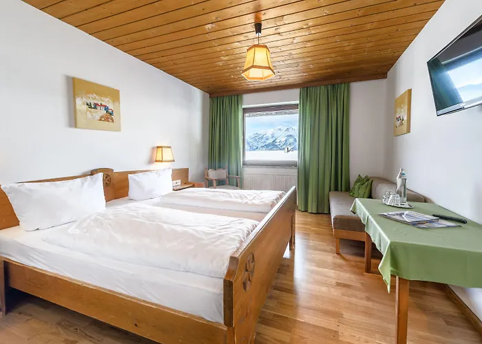 Baerenwirth - & Restaurant Отель 3*