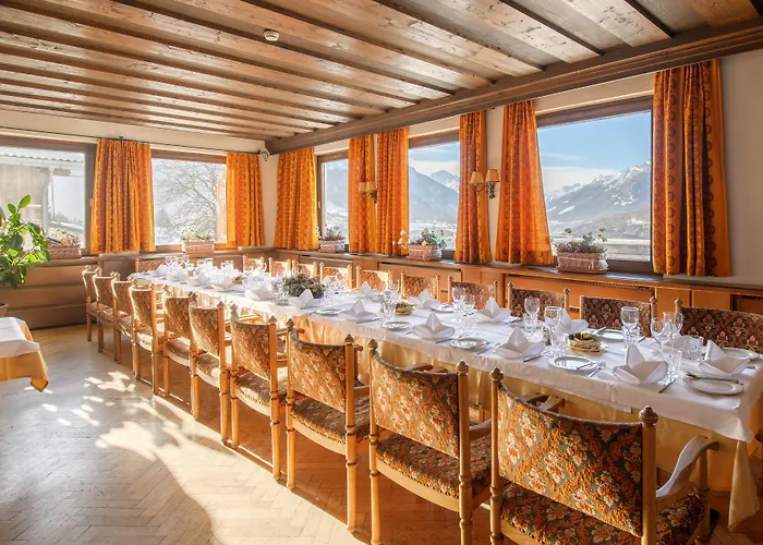 Baerenwirth - & Restaurant Отель